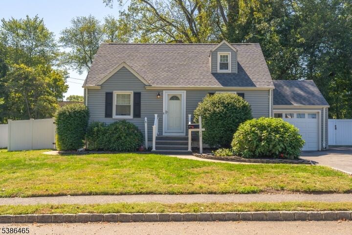 18 Oakland Ave  Springfield Twp. NJ 07081 photo