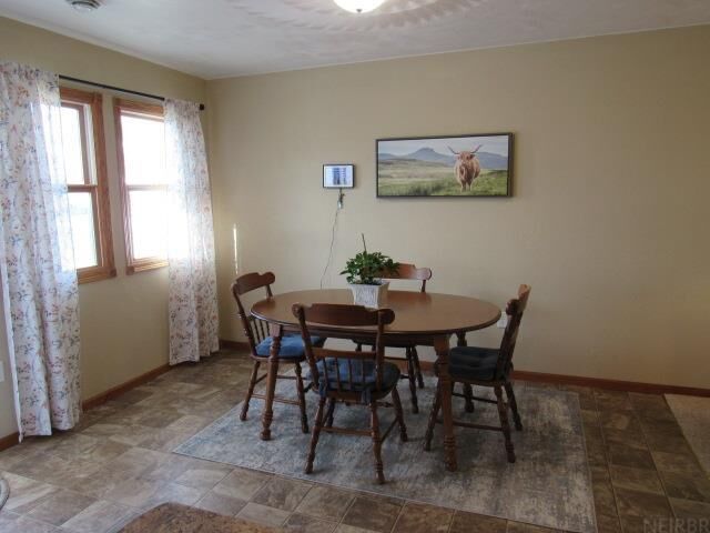Property Photo:  708 W Washington Street  IA 52310 