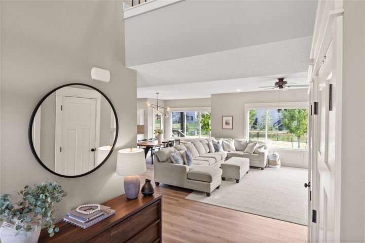 Property Photo:  570 NE Brookshire Drive  IA 50263 