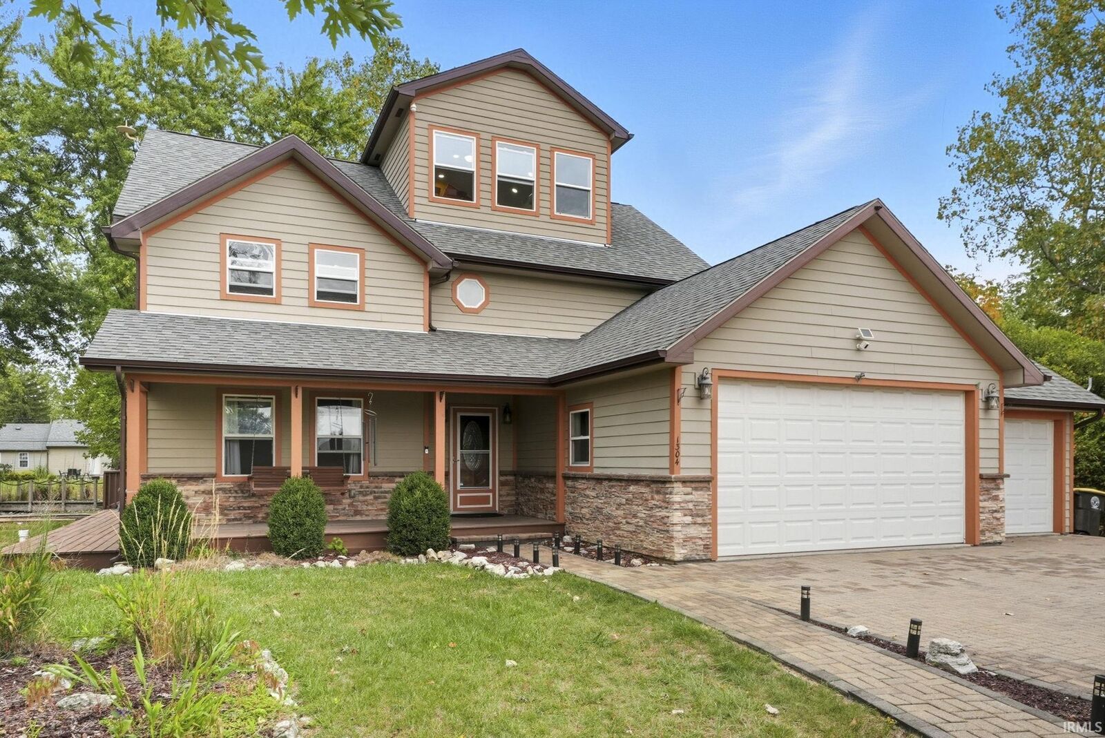 Property Photo:  1304 Garden Club Drive  IN 46825 