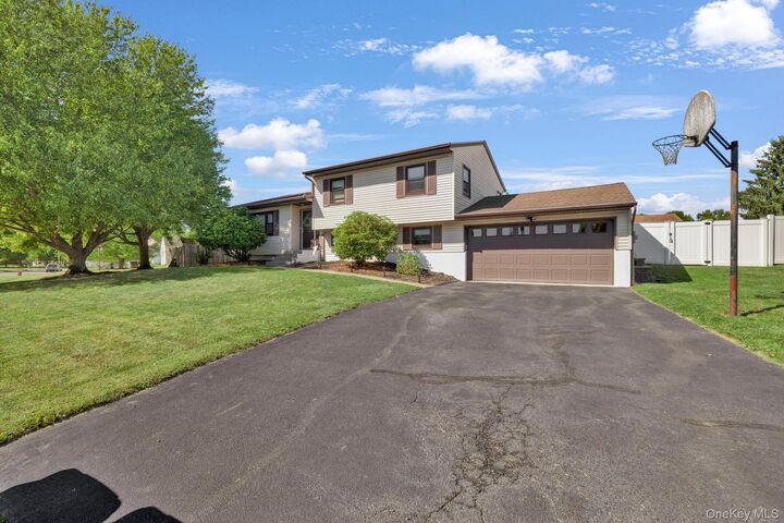 Property Photo: 8 Winchester Way NY 10992