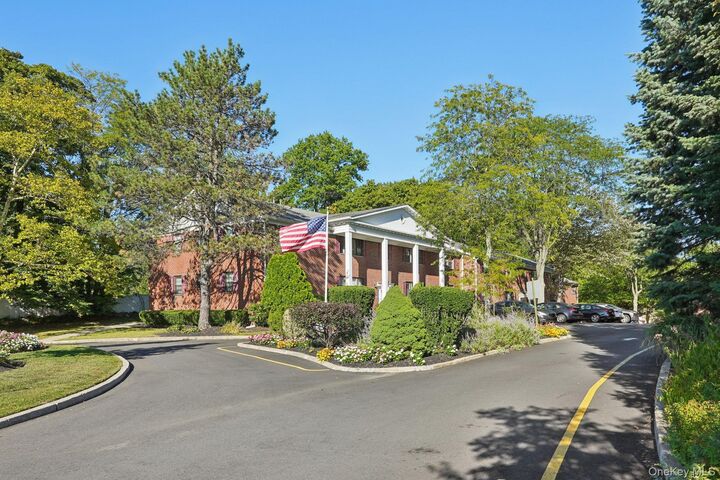 Property Photo:  432 Somerset Drive M  NY 10965 