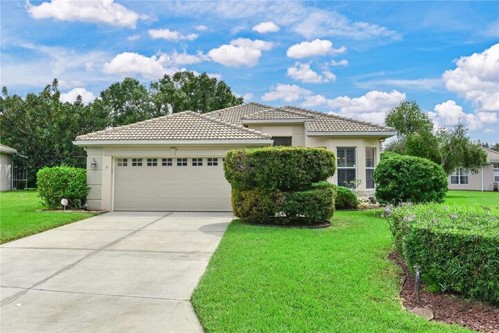 Property Photo:  5811 White Oak Bayou Court  FL 34203 