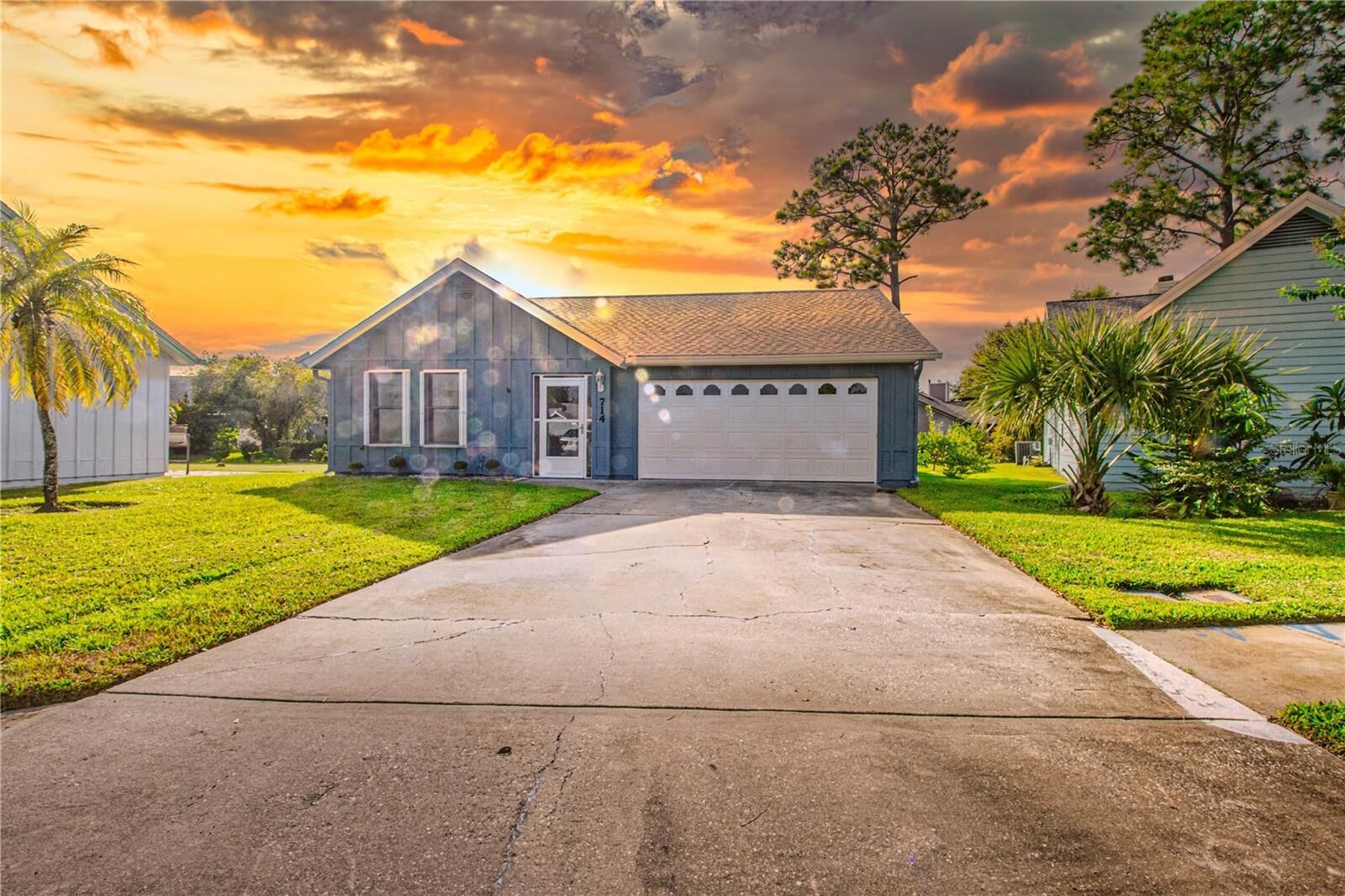 Property Photo:  714 Fox Tail Court  FL 32168 
