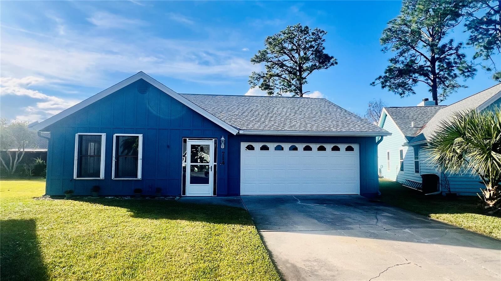 Property Photo:  714 Fox Tail Court  FL 32168 