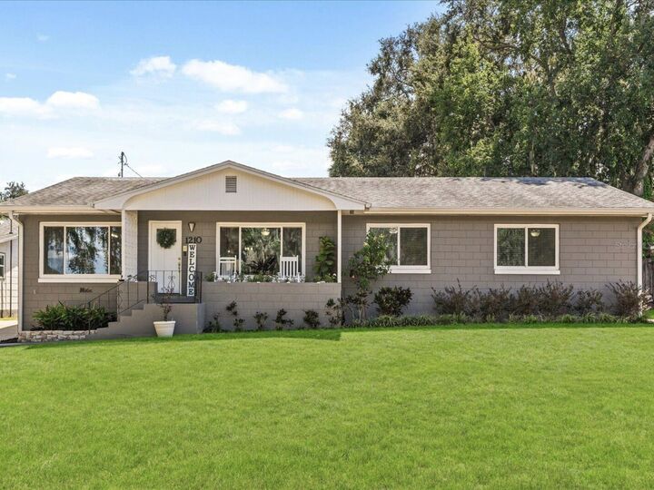 Property Photo: 1210 E Caroline Street FL 32778
