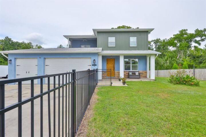 Property Photo:  8920 Williams Road  FL 33584 