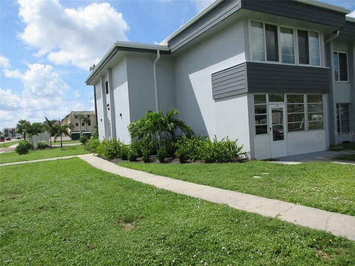 Property Photo:  21320 Brinson Avenue 119  FL 33952