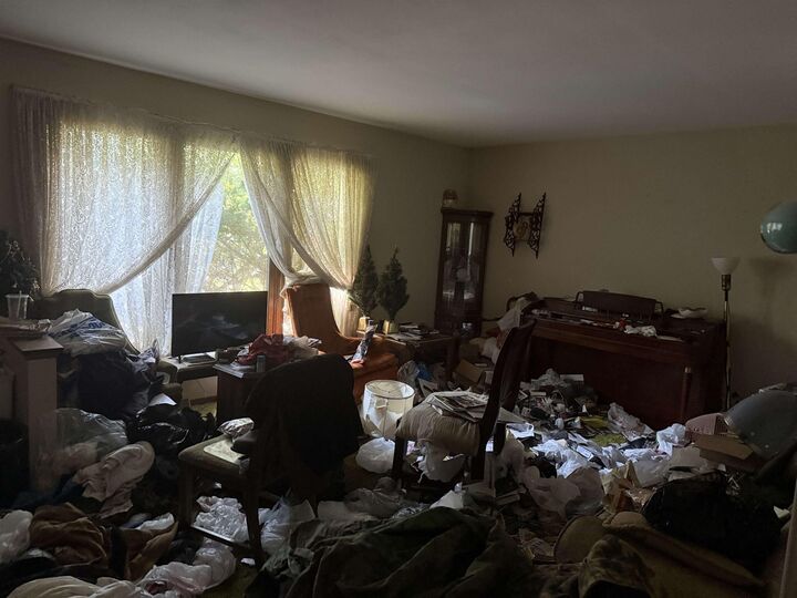 Property Photo:  1606 S Wildwood Dr  WI 53151 