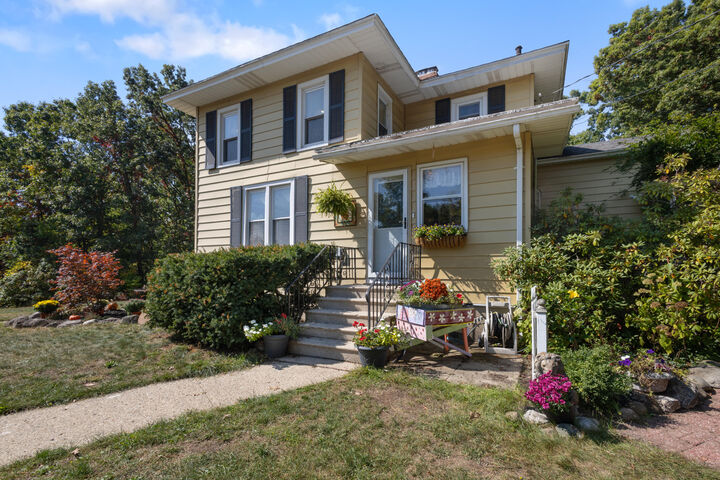 Property Photo:  3821 118th Avenue  MI 49010 