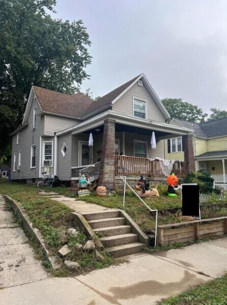 443 Quimby Street NE  Grand Rapids MI 49505 photo