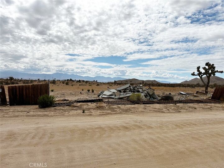 Property Photo:  20232 E Lancaster Blvd  CA 93535 