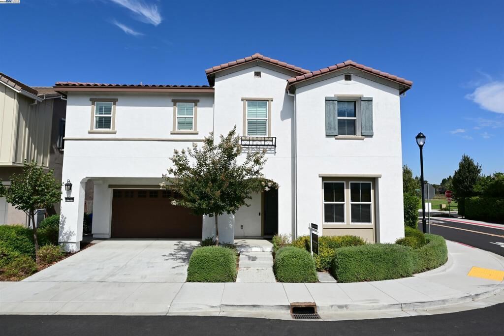 Property Photo:  39490 N Darner Drive  CA 94560 