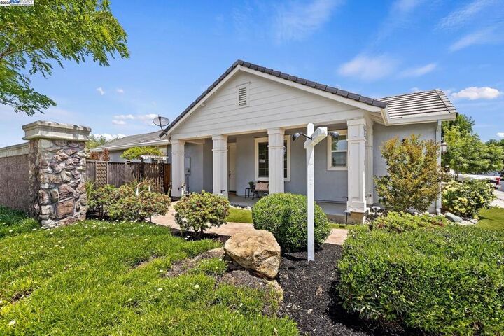 Property Photo:  9901 Pyramid Way  CA 94505 