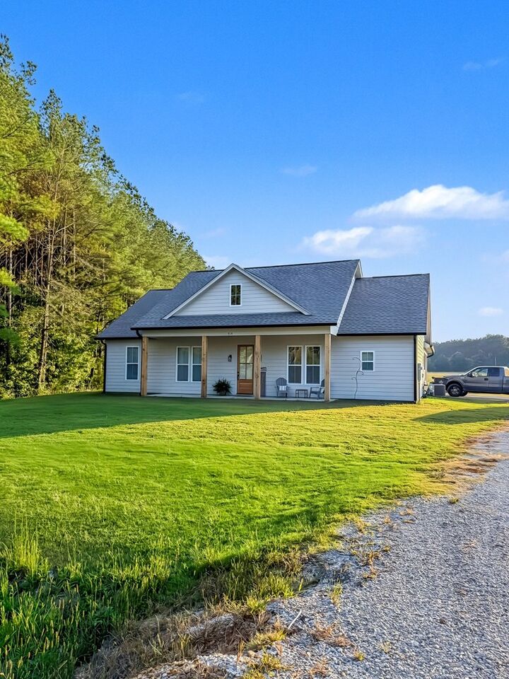 Property Photo: 514 County Road 445 MS 38655