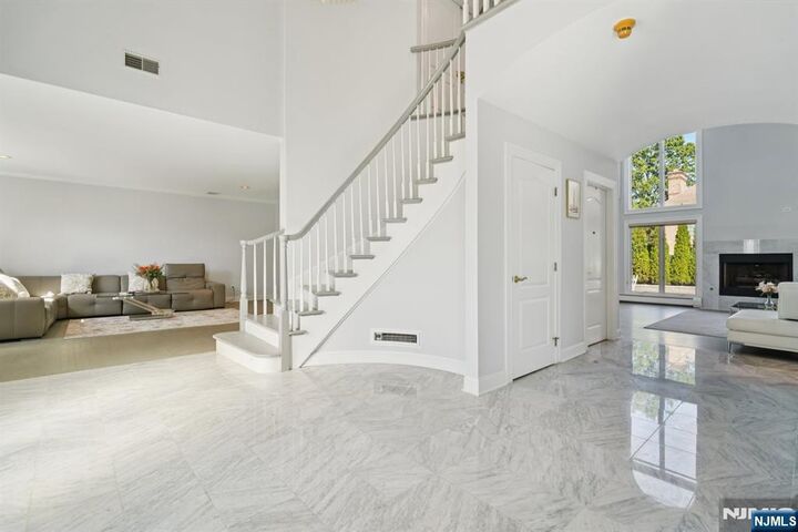 Property Photo:  32 Laurie Drive  NJ 07632 