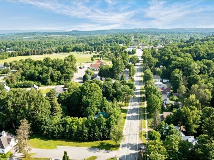 410 Main Street  Derby VT 05830 photo