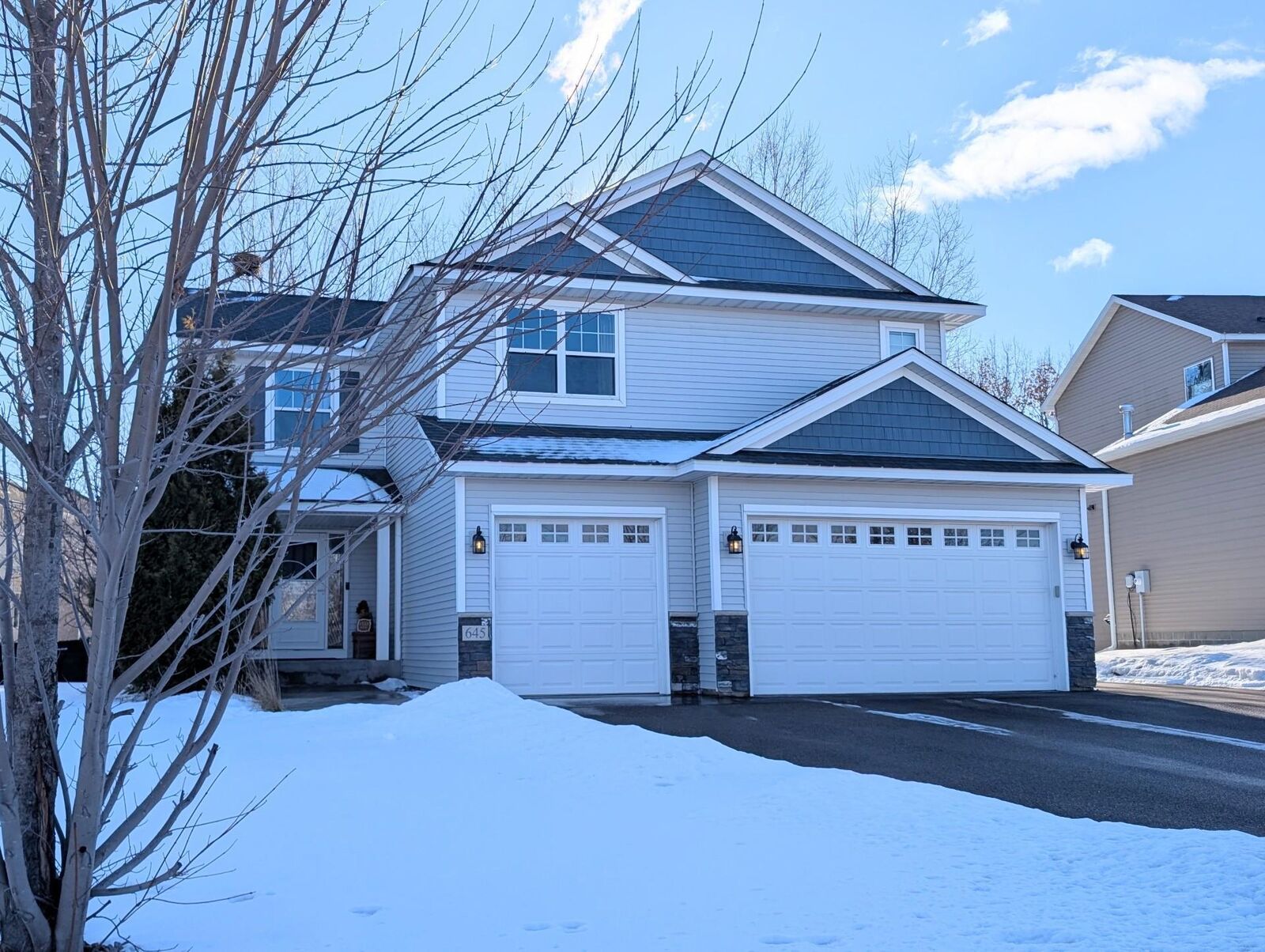 Property Photo:  645 Kadler Circle  MN 55341 