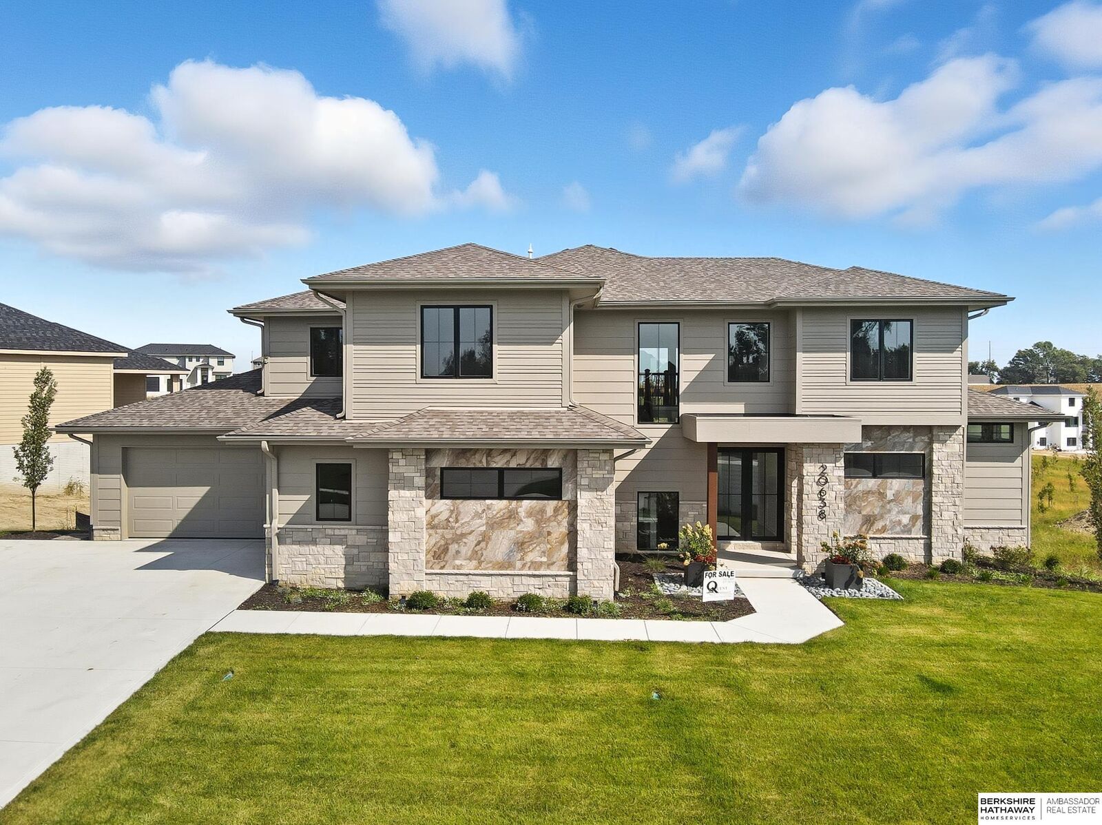 Property Photo:  20638 Laurel Avenue  NE 68022 