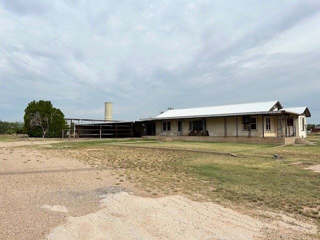 Property Photo: 3233 Hwy 350 TX 79549
