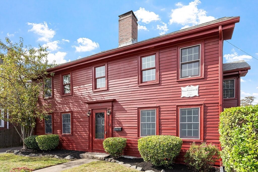 Property Photo:  156 Hale Street  MA 01915 