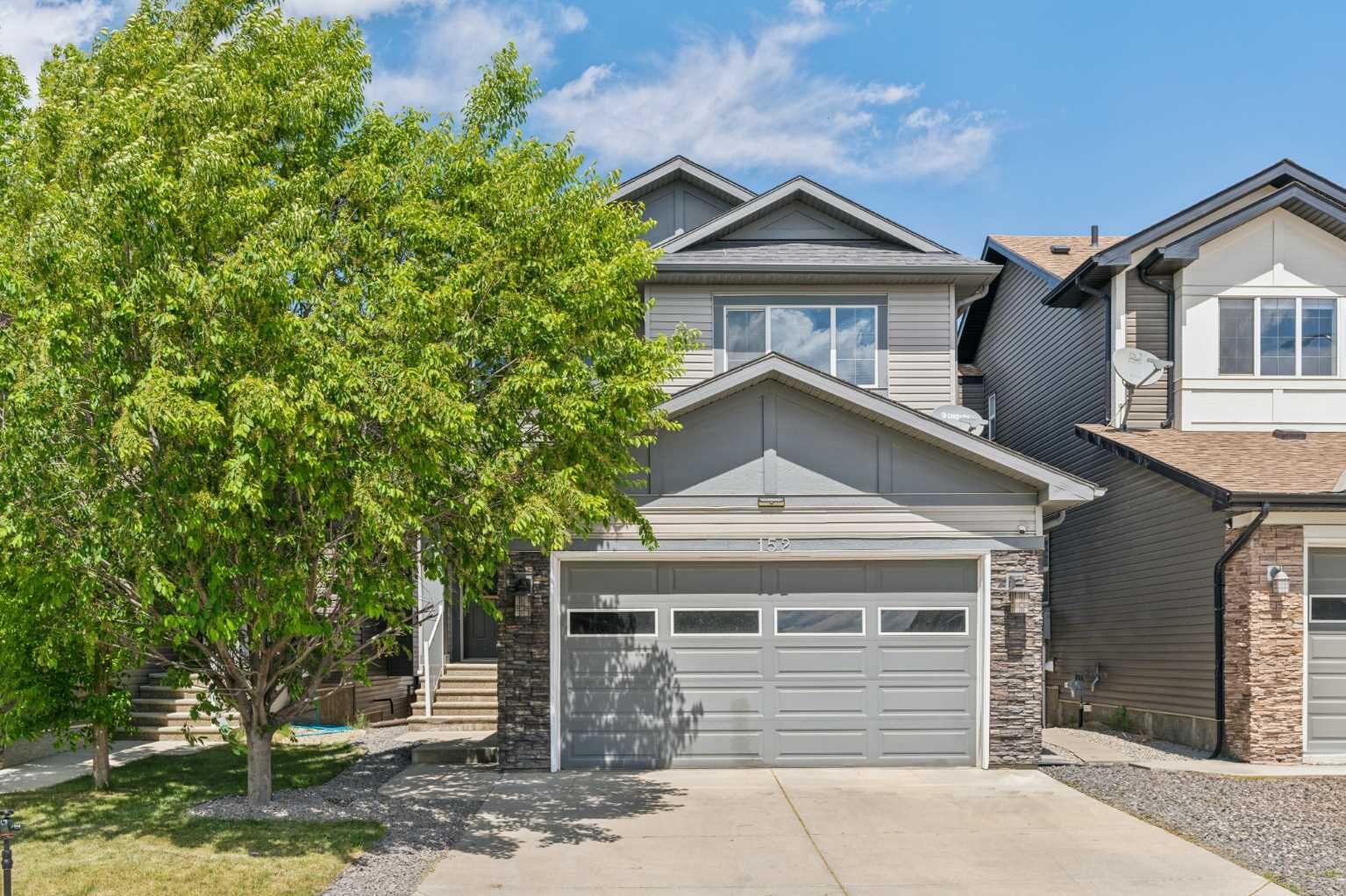 Property Photo:  152 Evansborough Way NW  AB T3P 0M5 