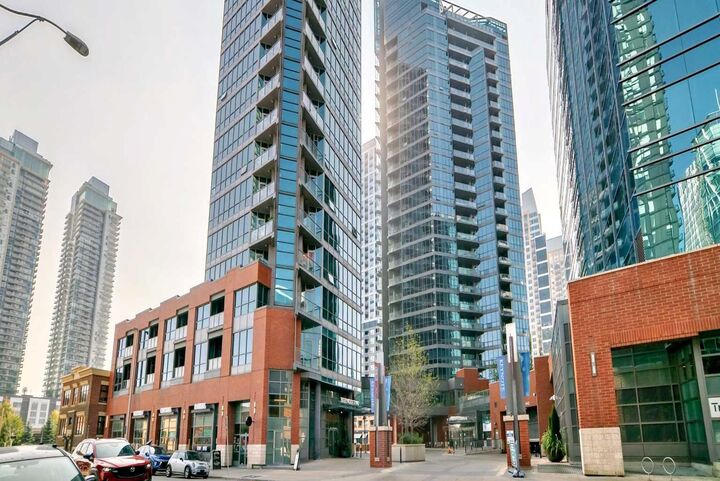 Photo de la propriété:  225 11 Avenue SE 2805  AB T2G 0G3 