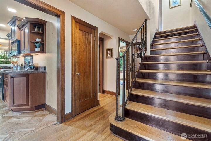 Property Photo: 88 N Orchard Road WA 98406