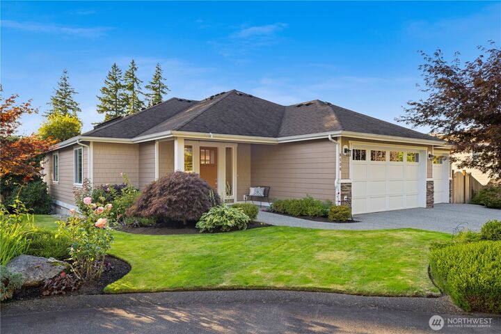 Property Photo:  8508  184th Street SW  WA 98026 