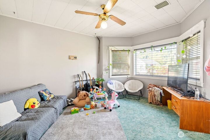 Property Photo:  2732  Aberdeen Avenue  WA 98550 