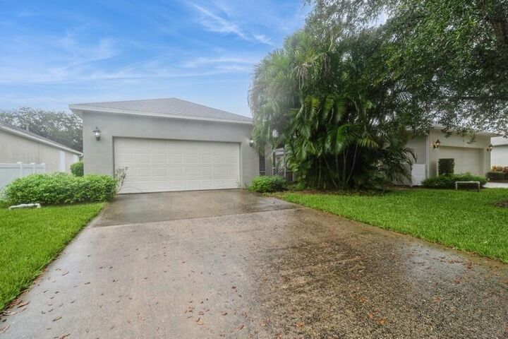 Property Photo:  7865 15th Lane  FL 32966 