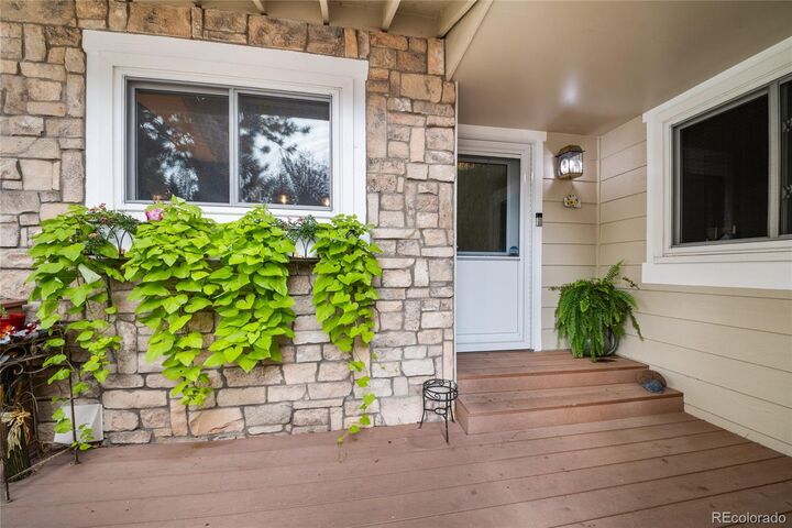 Property Photo: 4605 S Yosemite Street 25 CO 80237