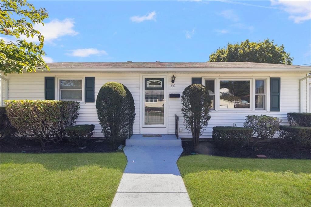 Property Photo:  59 Alexander Street  RI 02904 