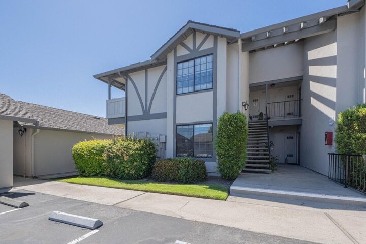 Property Photo: 1051 Riker Street 5 CA 93901
