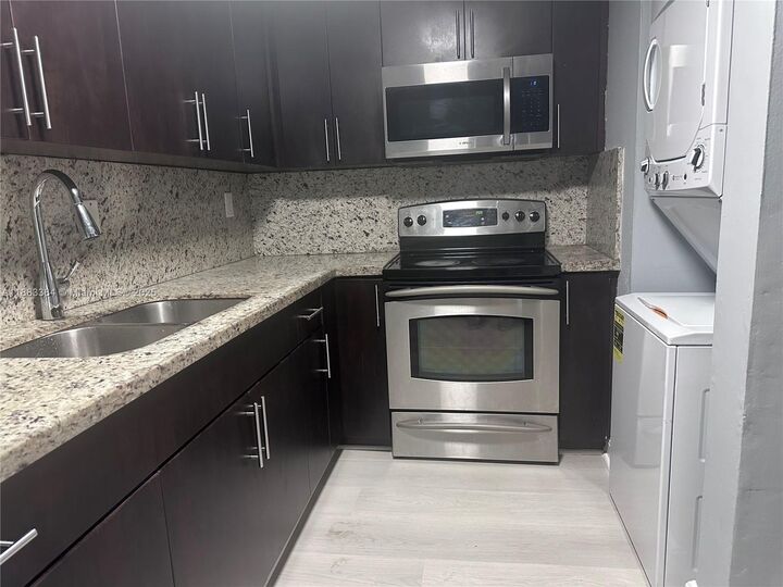 Property Photo: