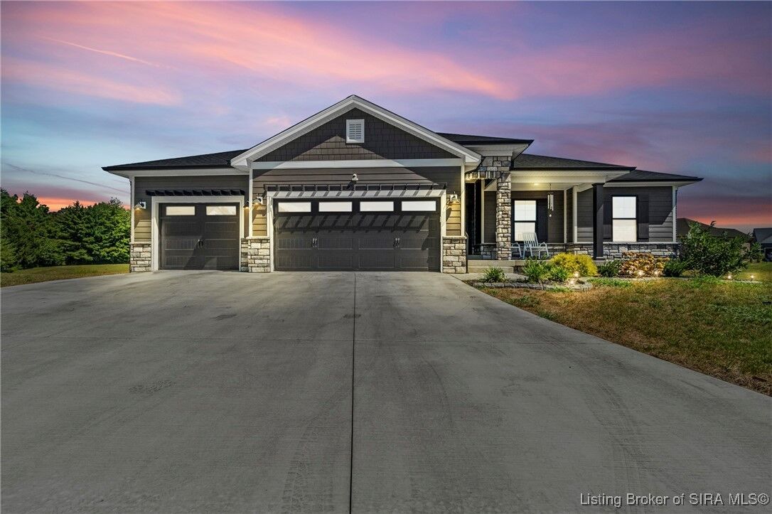 Property Photo:  6010 Heaven Hill Drive  IN 47111