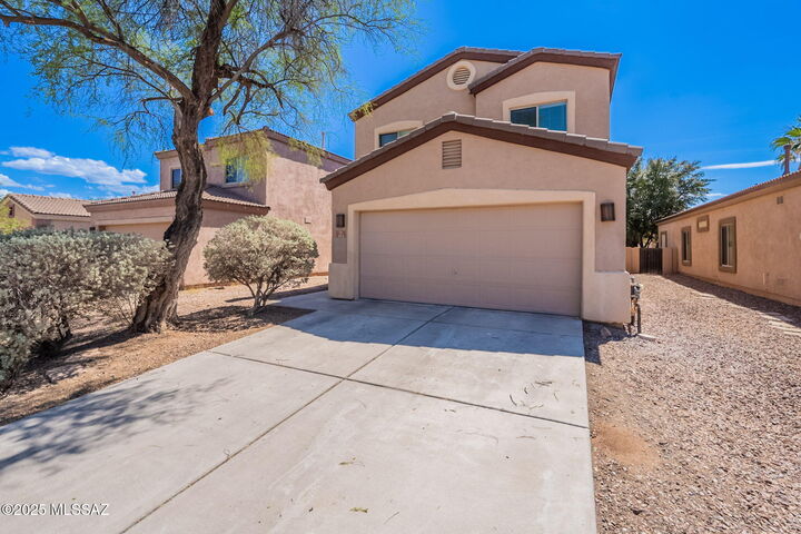 Property Photo: 454 E Placita Lezna AZ 85629