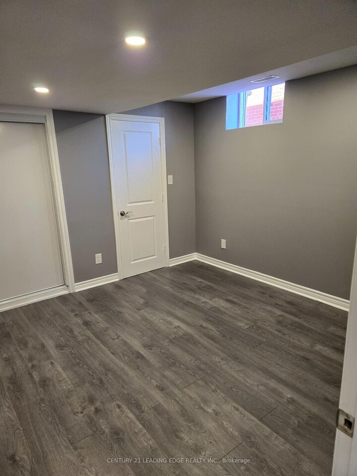 Property Photo:  10 Lambton Avenue  ON M6N 2S1 