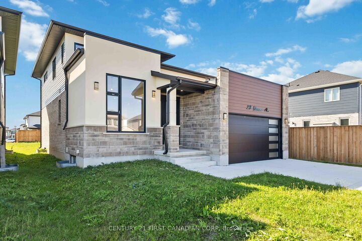Photo de la propriété:  23 Greene Street  ON N0M 1S3 