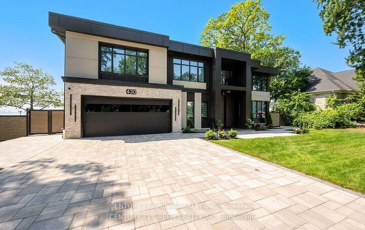 Photo de la propriété:  430 Indian Road  ON L7T 3T3 