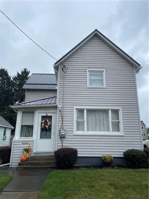 Property Photo:  1213 Magee Street  NY 14901 