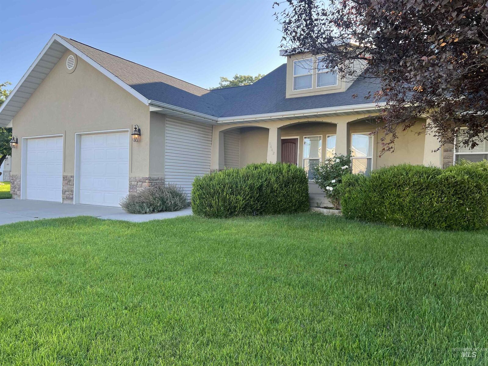 Property Photo:  1442 Stonecrest Court  ID 83301 