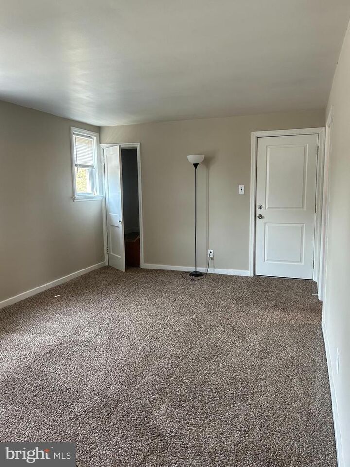 Property Photo: 613 Broadway B-Second Floor NJ 08093