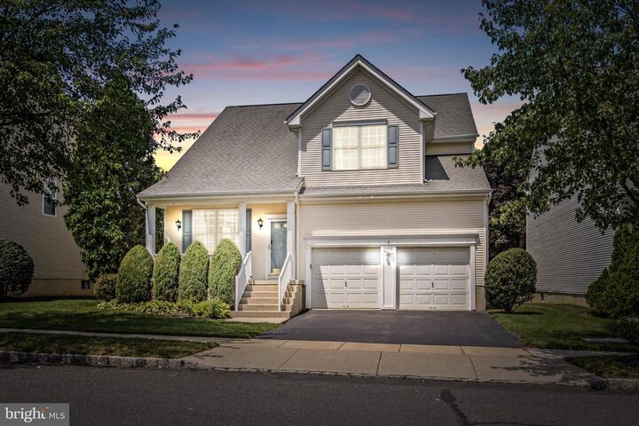 Property Photo:  21 Eldridge Drive  NJ 08691 