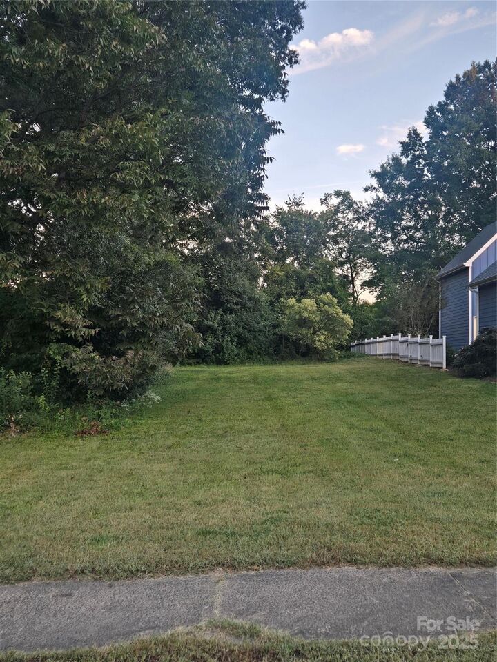 1015 Harrill Street  Charlotte NC 28205 photo