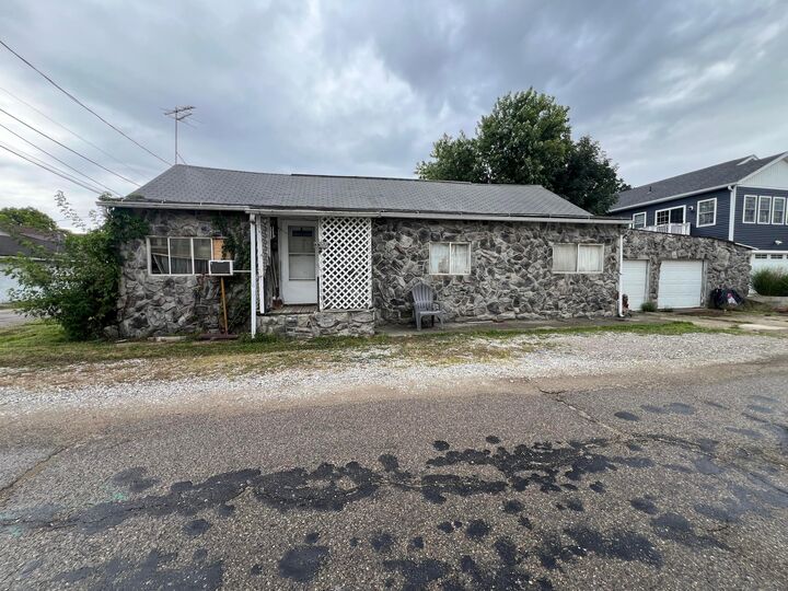 3308 Shepard NE Avenue  Millersport OH 43046 photo