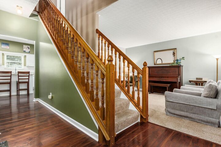 Property Photo:  2384 Birch Bark Trail  OH 43123 