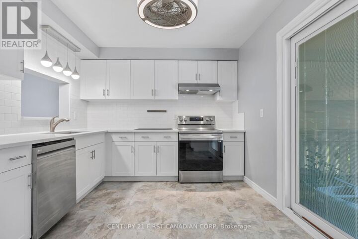 Photo de la propriété:  700 Osgoode Drive 154  ON N6E 2H1 