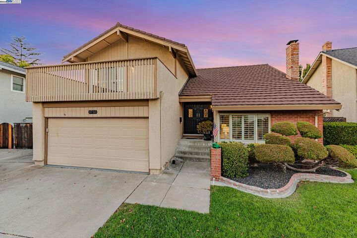 Property Photo:  3735 Oak Brook Ct  CA 94588 