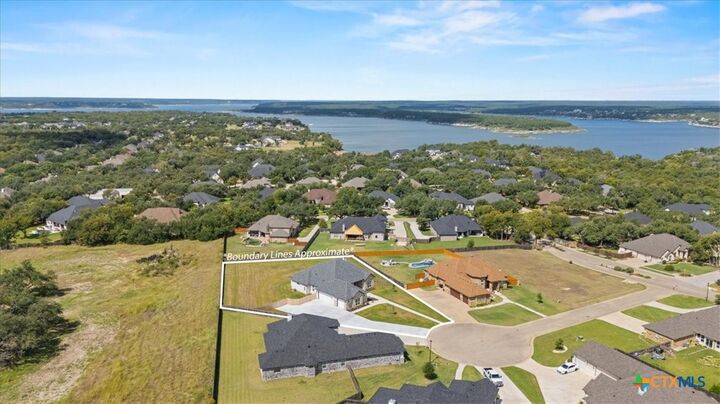 Property Photo:  112 Vista De Luna Lane  TX 76513 